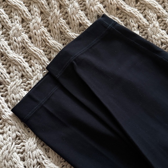 Lululemon Limited RARE ALOHA Hawaii Align Leggings - Picture 6 of 7